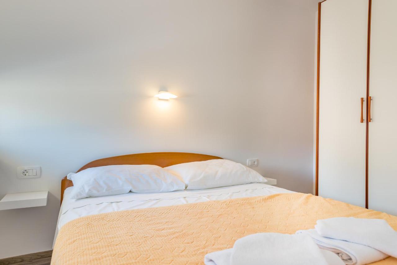 Dalibor Baska Rooms Buitenkant foto