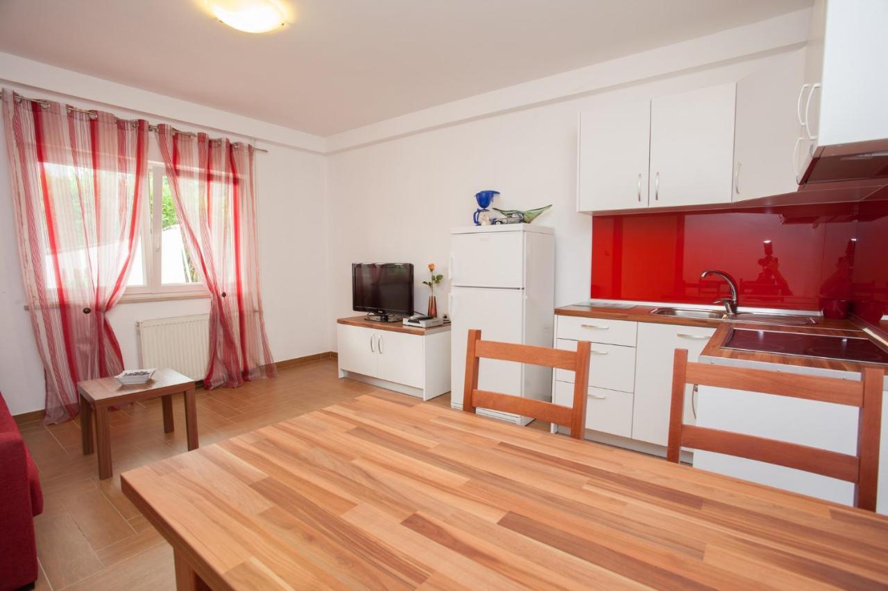 Dalibor Baska Rooms Buitenkant foto