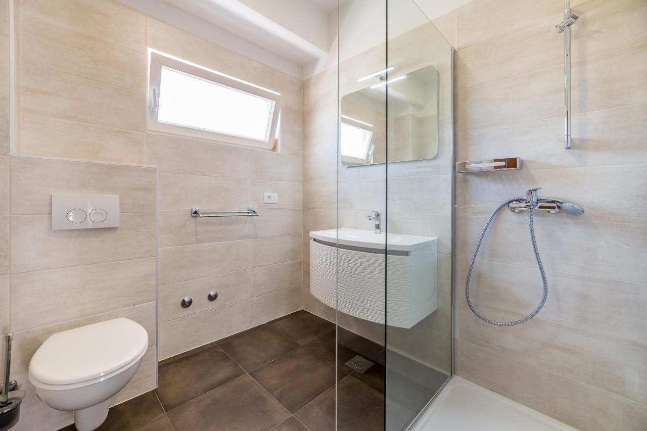 Dalibor Baska Rooms Buitenkant foto
