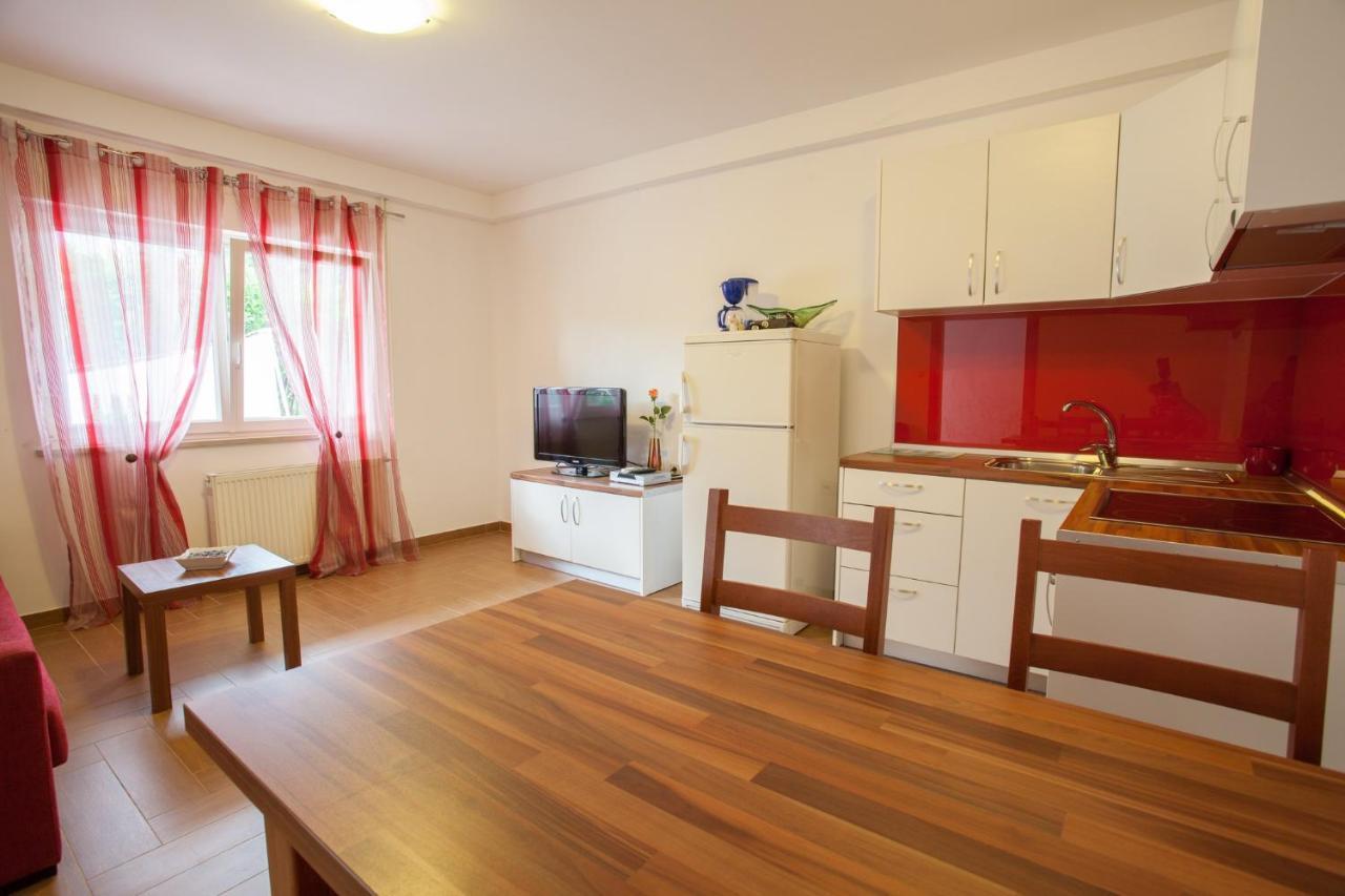 Dalibor Baska Rooms Buitenkant foto