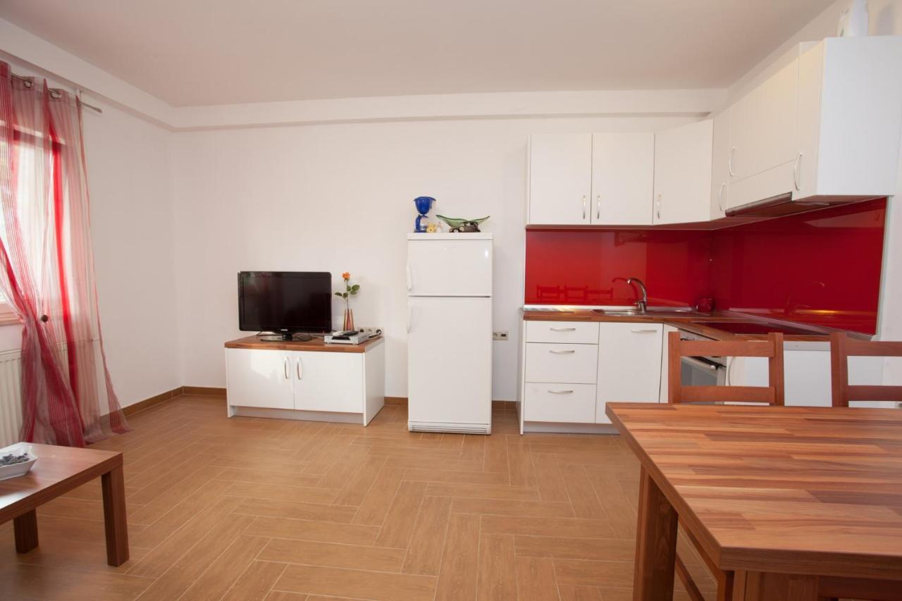 Dalibor Baska Rooms Buitenkant foto