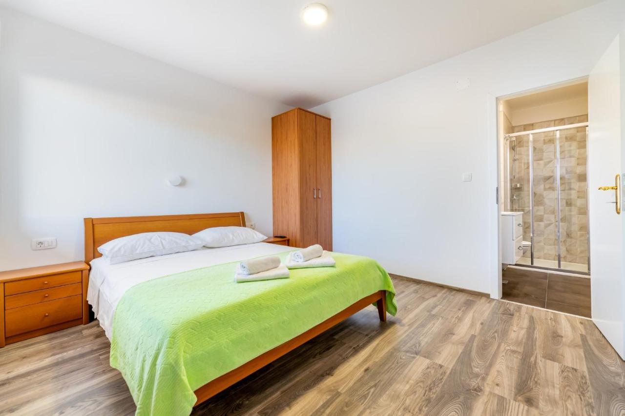 Dalibor Baska Rooms Buitenkant foto
